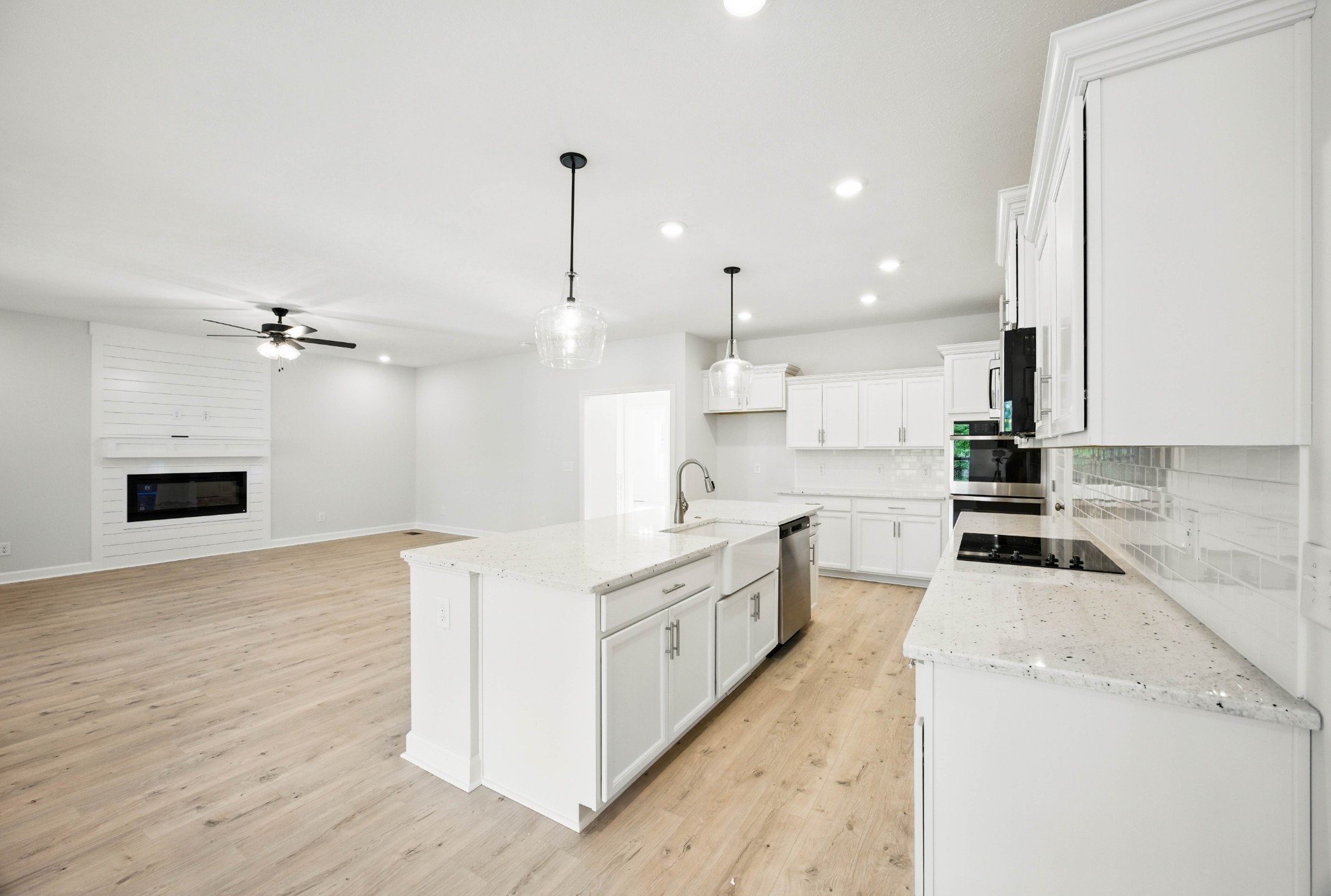423 Blue Ridge Clarksville, TN 37043 - Photo 16 of 48 Gallery Image 16