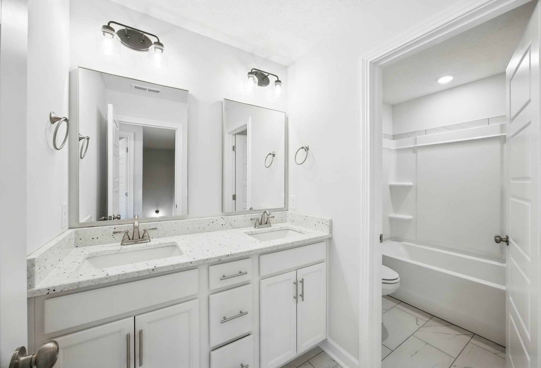 423 Blue Ridge Clarksville, TN 37043 - Photo 34 of 48 Gallery Image 34