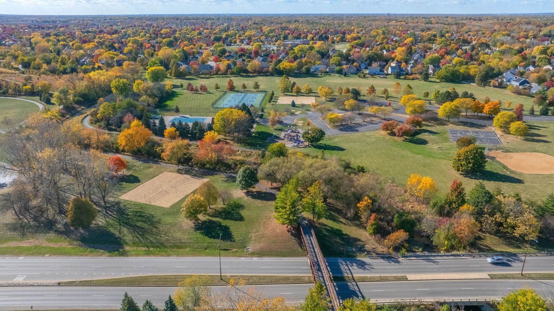 2961 Compton Road Aurora, IL 60504 - Photo 5 of 37 Gallery Image 5