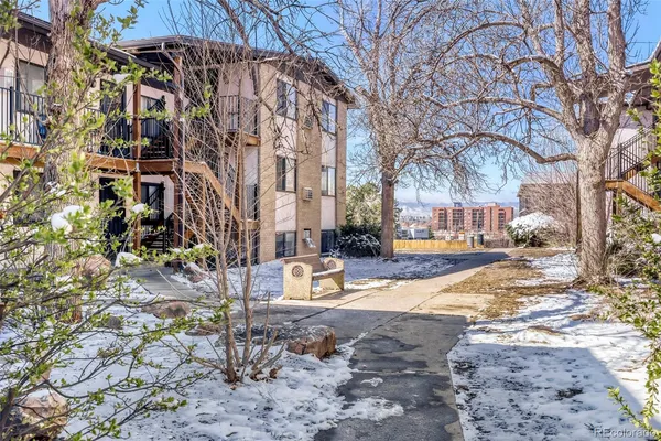 $150,000 | 875 South Quebec Street, Unit 4, Denver, CO 80247