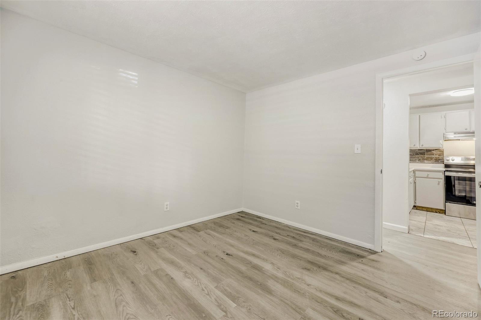 875 South Quebec Street, Unit 4 Denver, CO 80247 - Photo 8 of 29