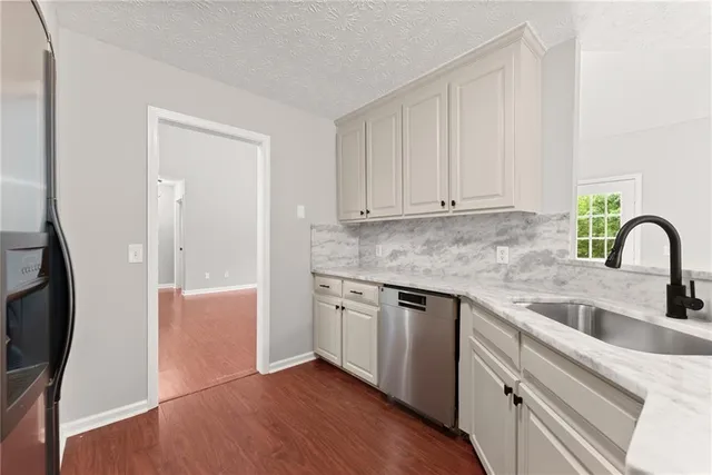 $349,900 | 19 Hampton Creek, Commerce, GA 30529