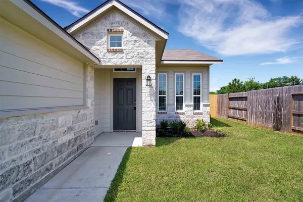 $1,850 | 298 Brock's Lane, Montgomery, TX 77356