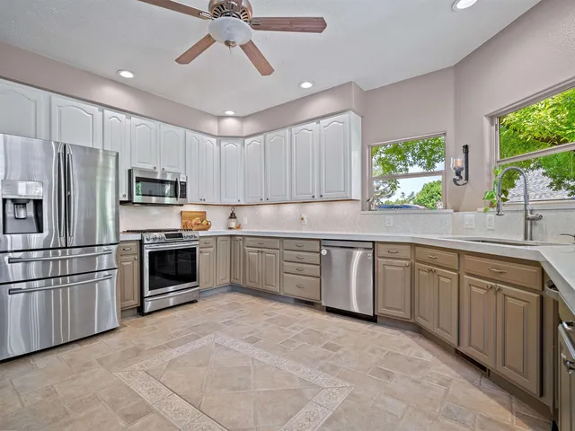 $890,000 | 390 Cascada Drive, Grand Junction, CO 81507