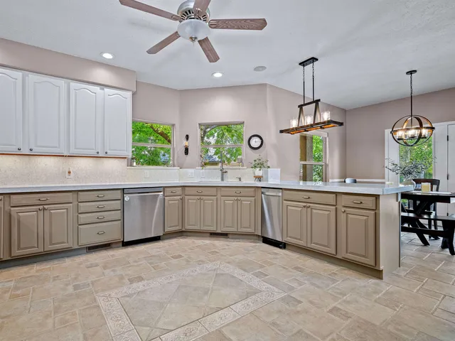 $890,000 | 390 Cascada Drive, Grand Junction, CO 81507