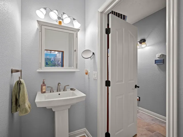 $890,000 | 390 Cascada Drive, Grand Junction, CO 81507