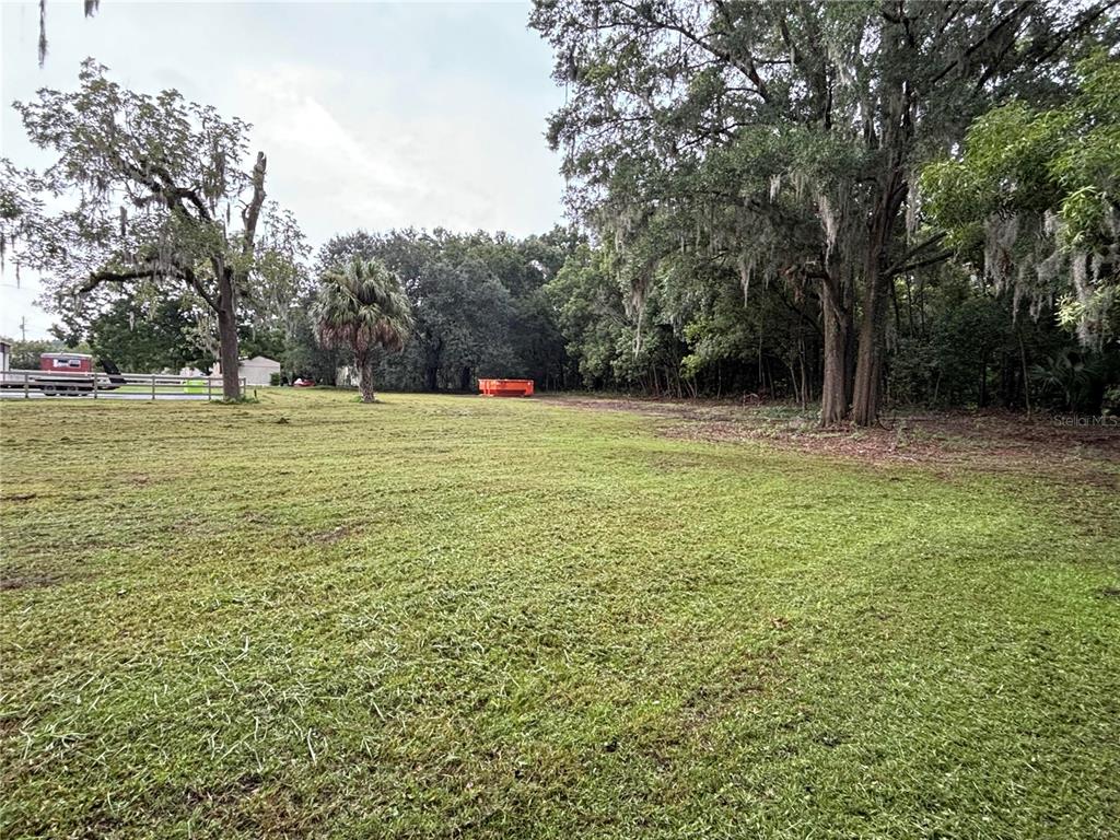 12845 Northeast Jacksonville Road Anthony, FL 32617 - Photo 5 of 10