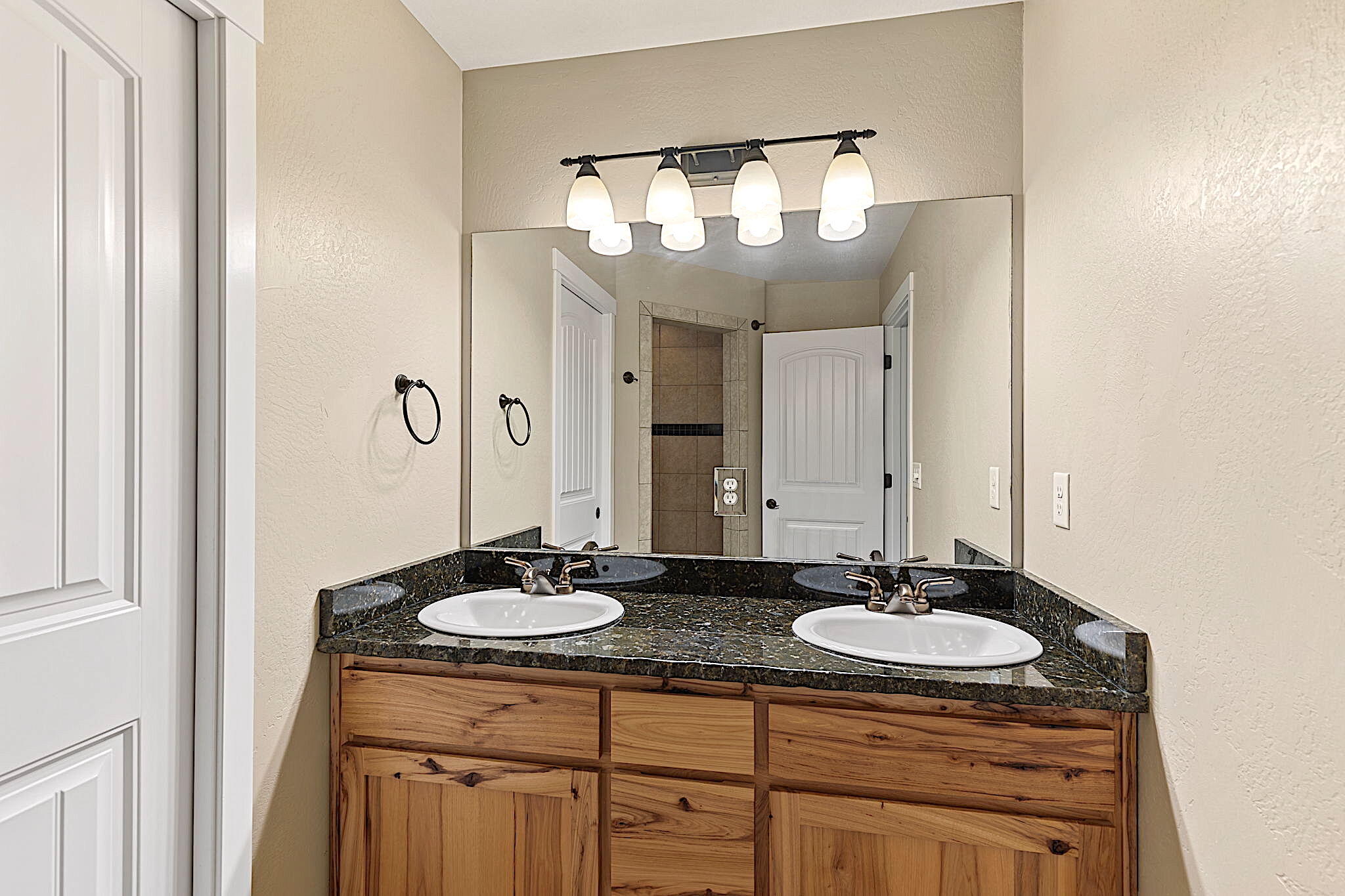1433 Northeast Quail Crossing Road Grants Pass, OR 97526 - Photo 22 of 32 19-web-or-mls-1433-ne-quail-crossing-rd