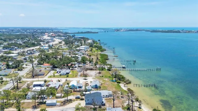 $7,500 | 568 South McCall Road, Englewood, FL 34223