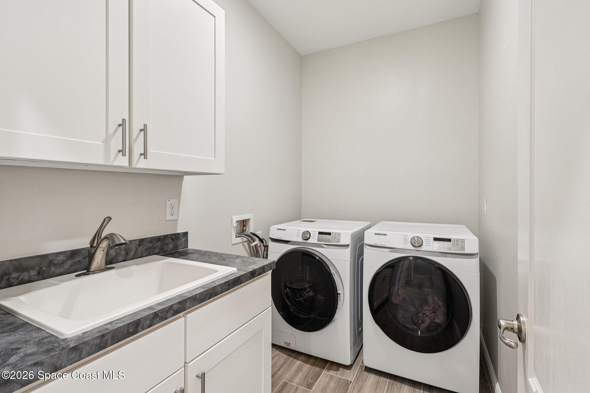 5290 Hebron Drive Merritt Island, FL 32953 - Photo 30 of 36 31-web-or-mls-Hebron Dr-S0502-031