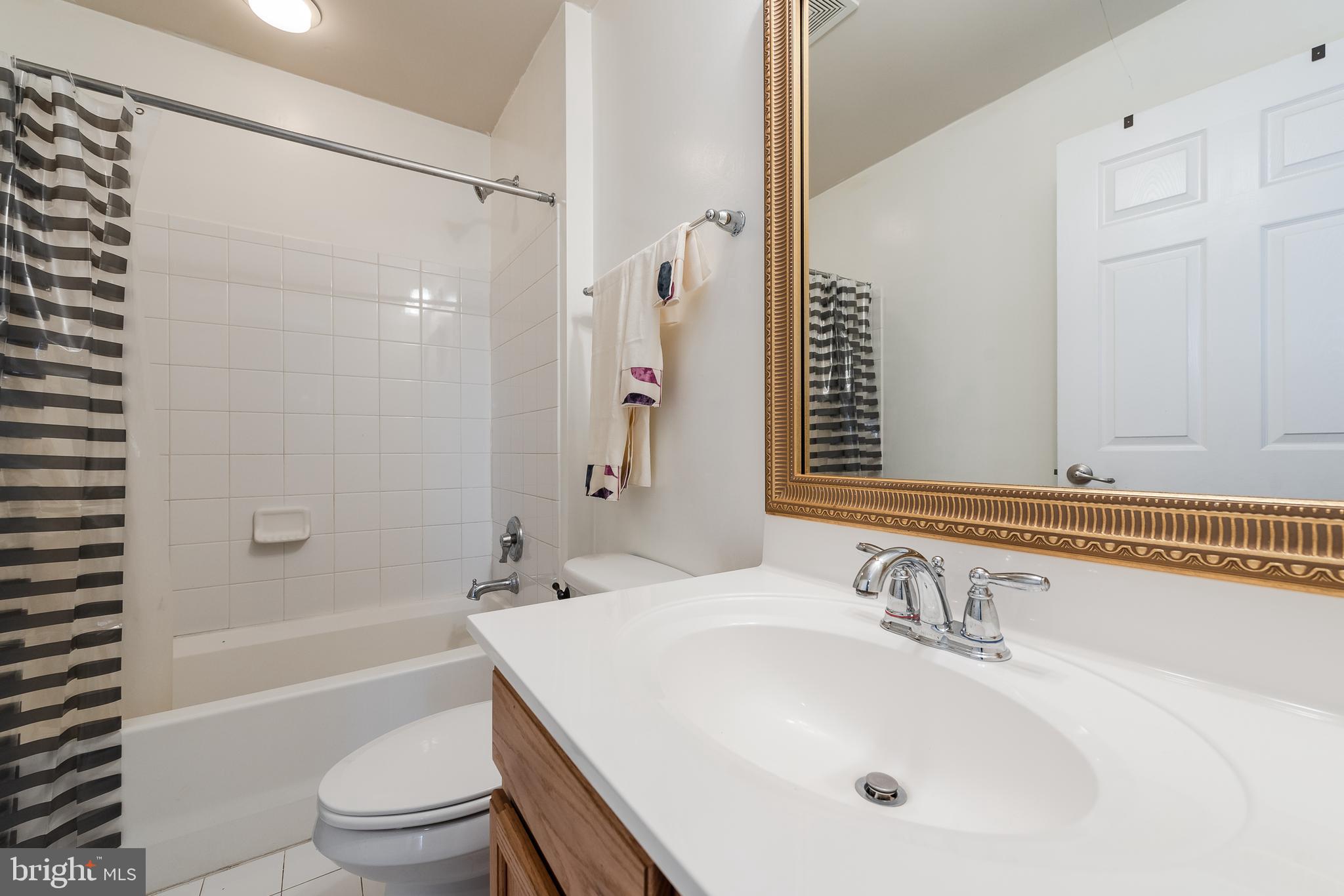 9549 Chaton Road Laurel, MD 20723 - Photo 20 of 31 Bathroom