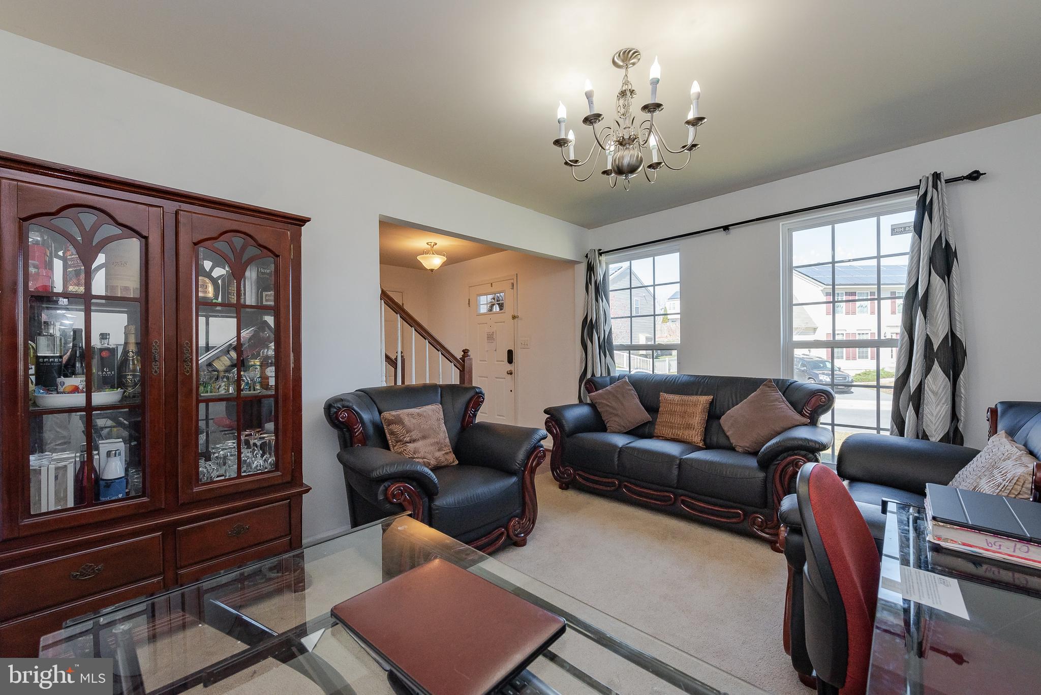 9549 Chaton Road Laurel, MD 20723 - Photo 3 of 31 Living Room