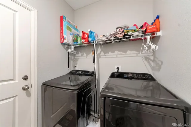 $2,300 | 47517 Clover Avenue, Bennett, CO 80102