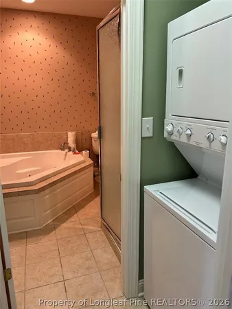$2,400 | 4890 Independence Drive, Lumberton, NC 28358