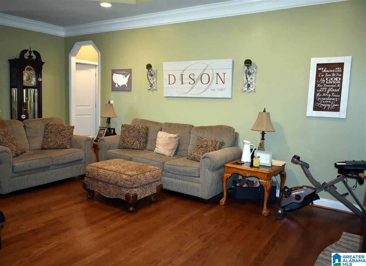 7946 Forest Loop Pinson, AL 35126 - Photo 5 of 27