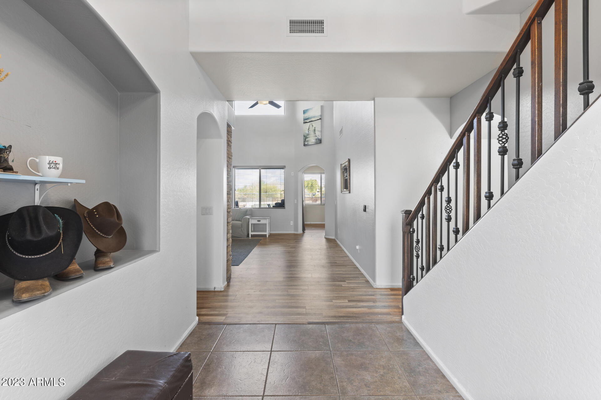 2550 East Ridge Creek Road Phoenix, AZ 85024 - Photo 5 of 48 ChaseCapture-5