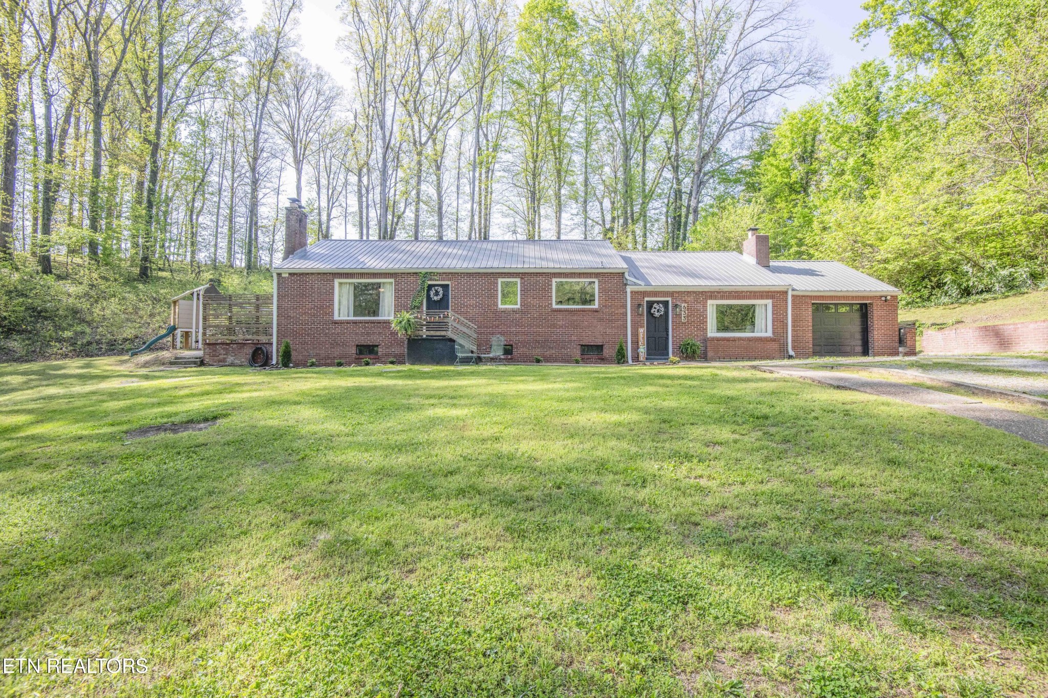 633 River Road Loudon, TN 37774 - Photo 1 of 49 Gallery Image 1