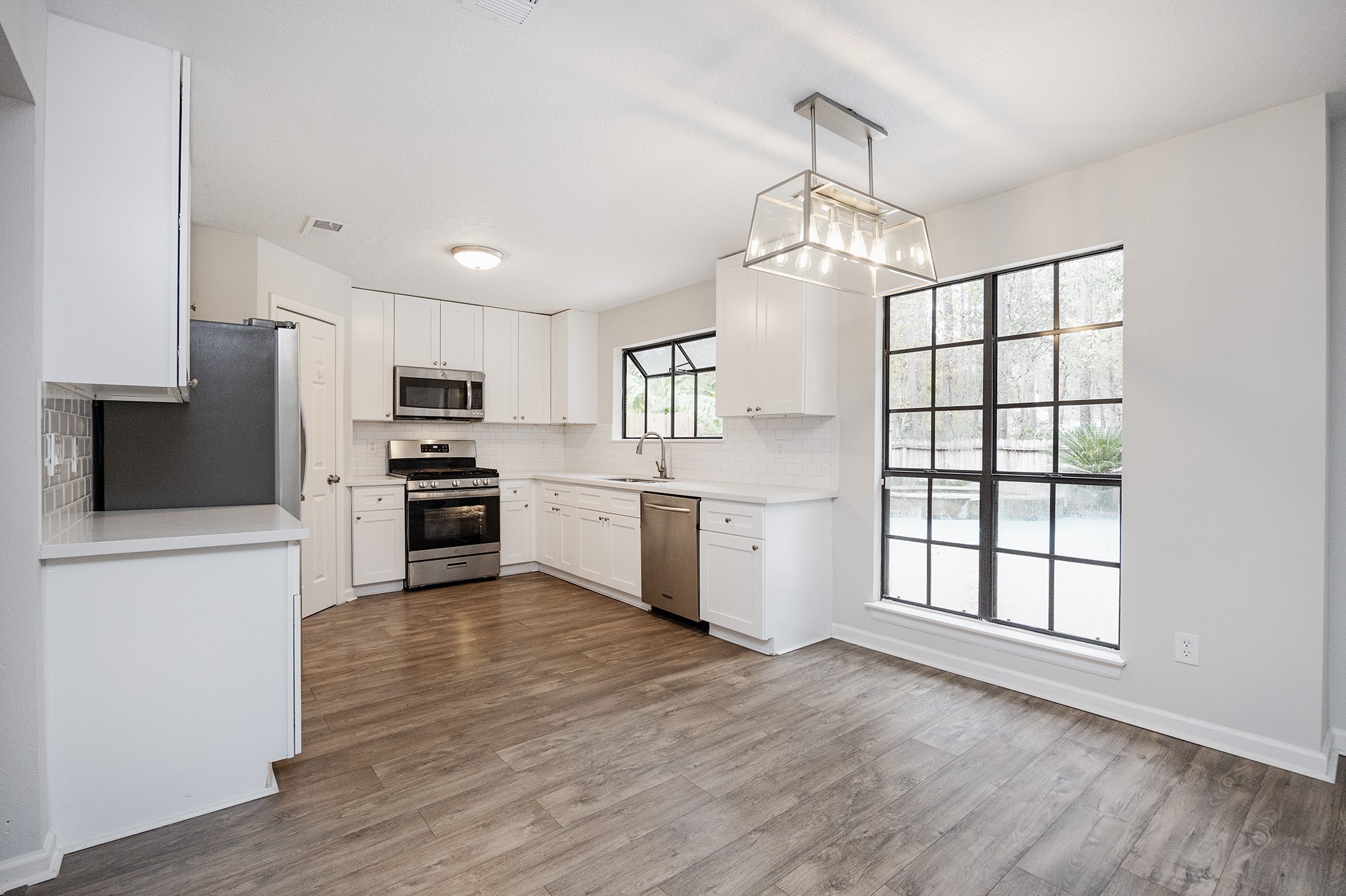 86 West Stony Bridge Circle The Woodlands, TX 77381 - Photo 12 of 47