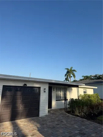 $1,950 | 14713 Kimberly Lane, Unit #3, Fort Myers, FL 33908
