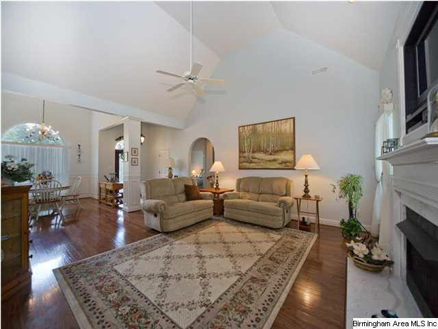 231 Grande View Parkway Alabaster, AL 35114 - Photo 4 of 32