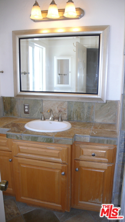 34237 Via Santa Rosa Dana Point, CA 92624 - Photo 14 of 41