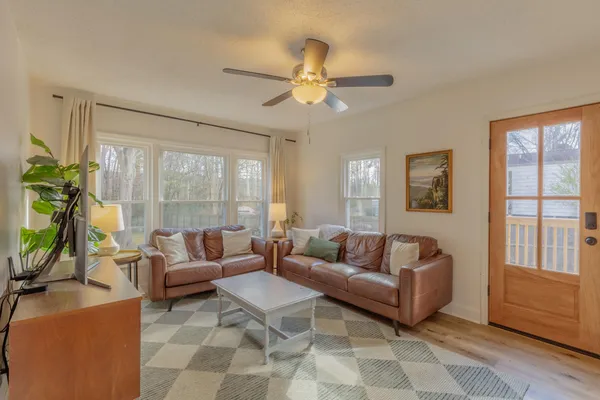 $215,000 | 931 Chattanooga Valley Road, Flintstone, GA 30725