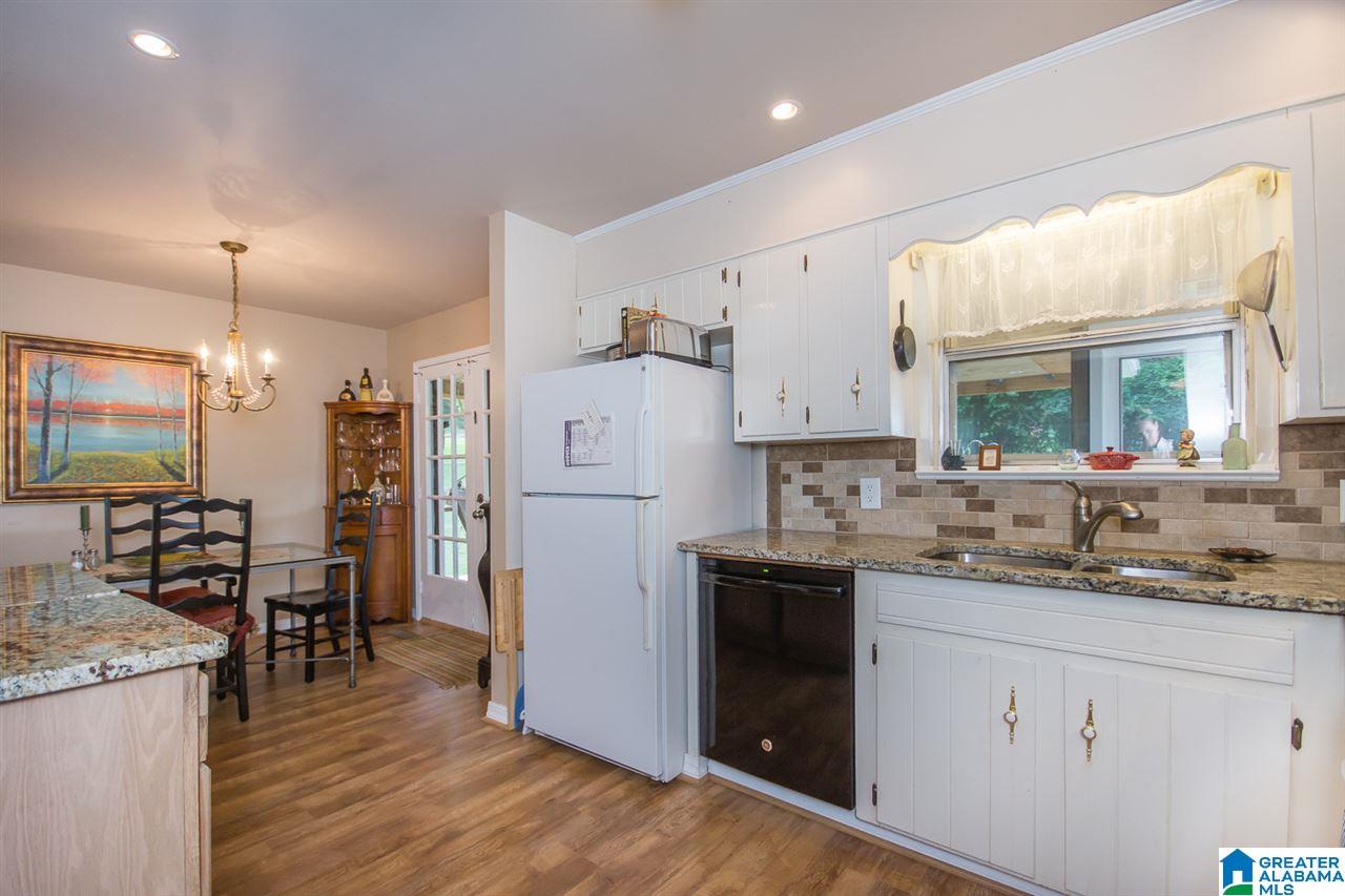2418 Rockcreek Road Birmingham, AL 35226 - Photo 6 of 32