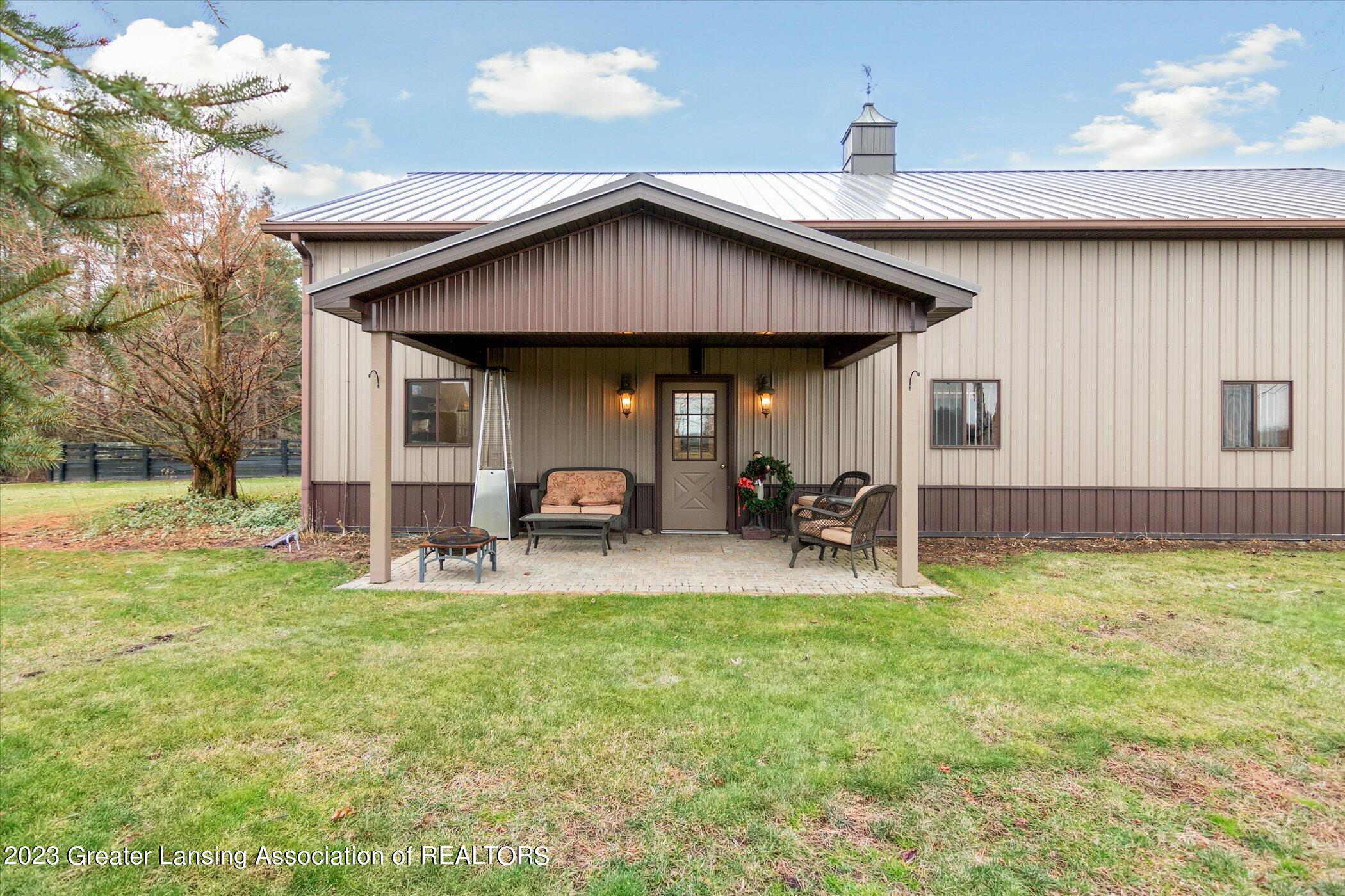 7571 Beard Road Avoca, MI 48006 - Photo 68 of 88 64-7571-Beard-Rd-Avoca-MI-48006-WindowSt