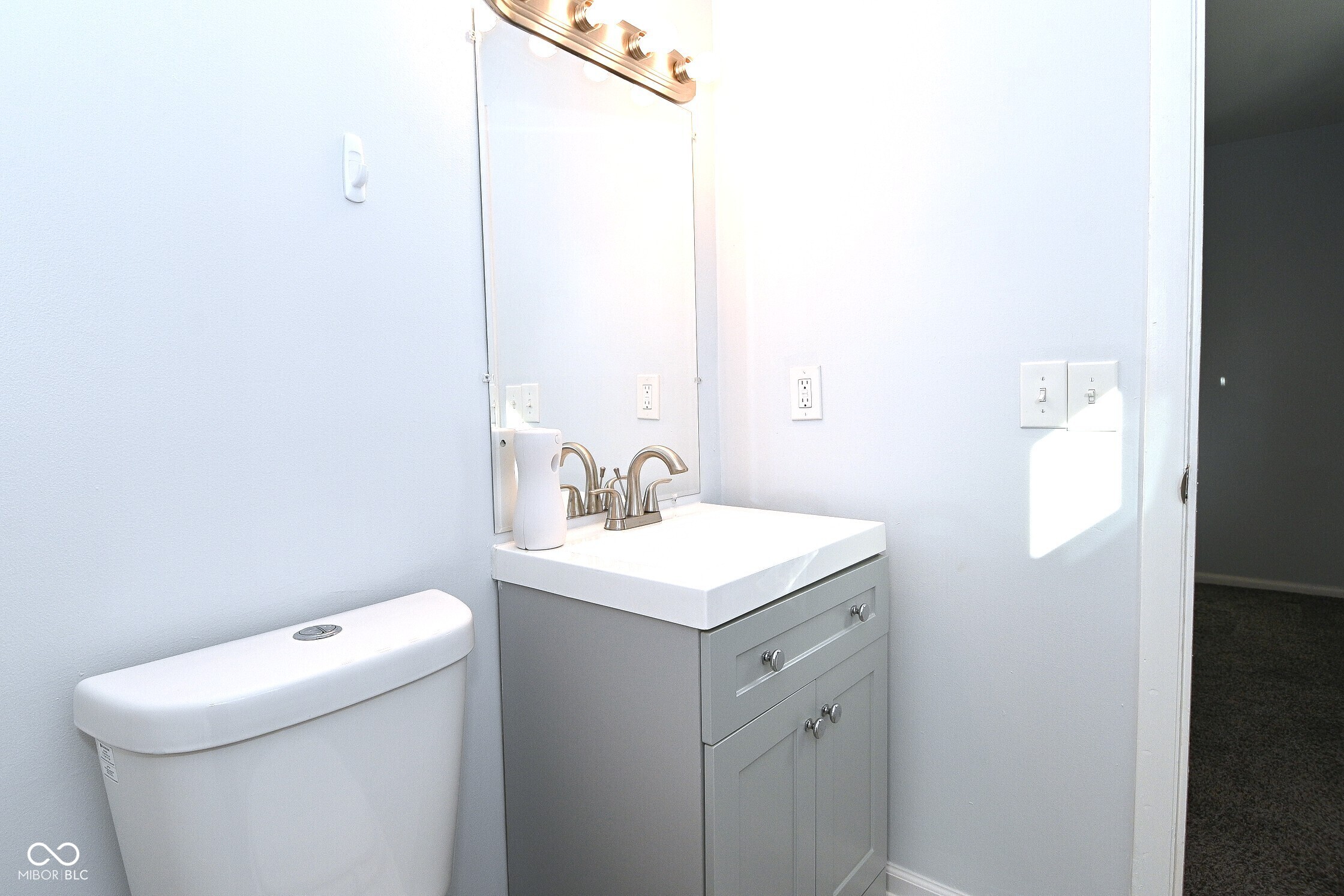 3211 Guion Road Indianapolis, IN 46222 - Photo 12 of 24 Gallery Image 12