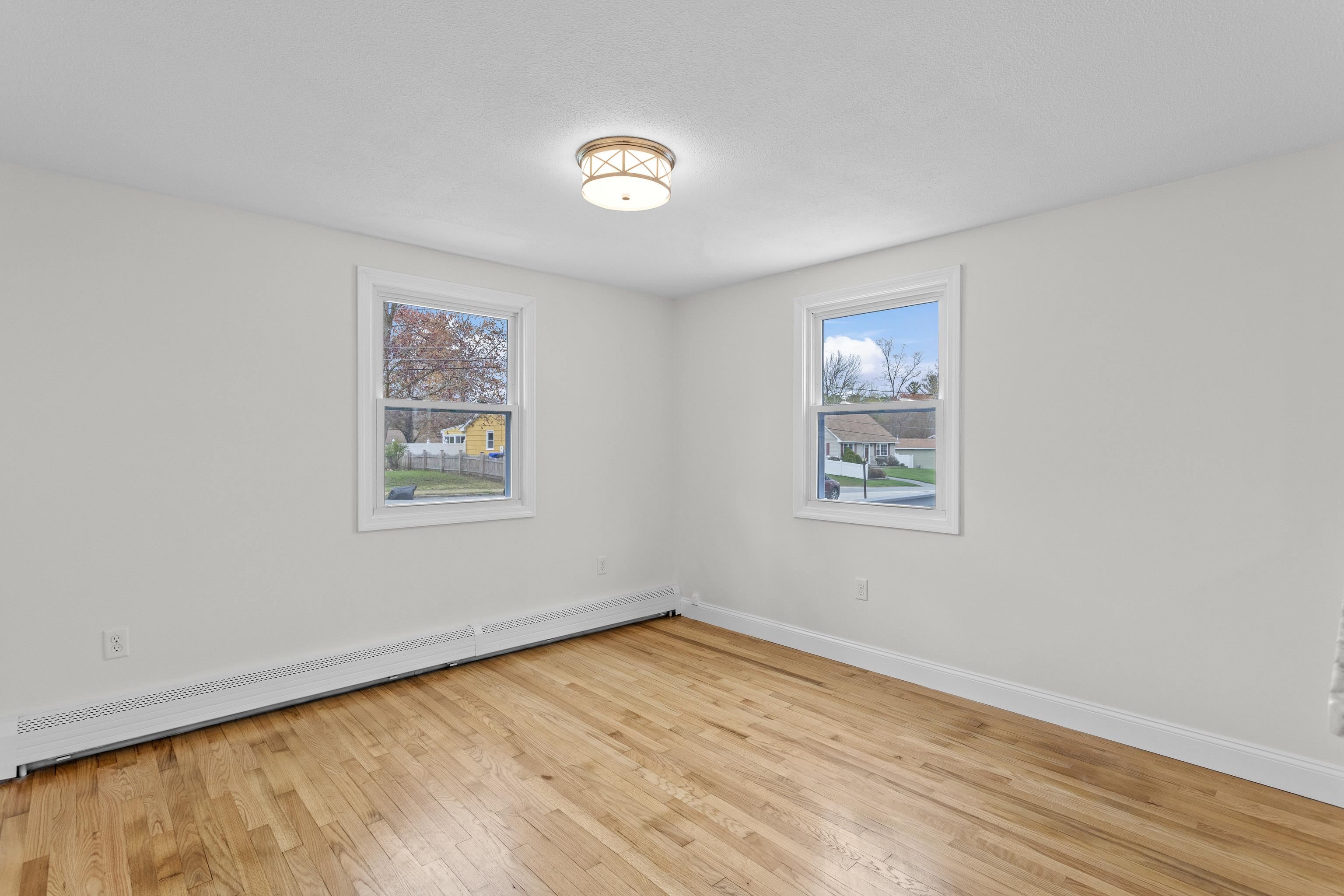 12 Hemlock Street Hudson, NH 03051 - Photo 21 of 48