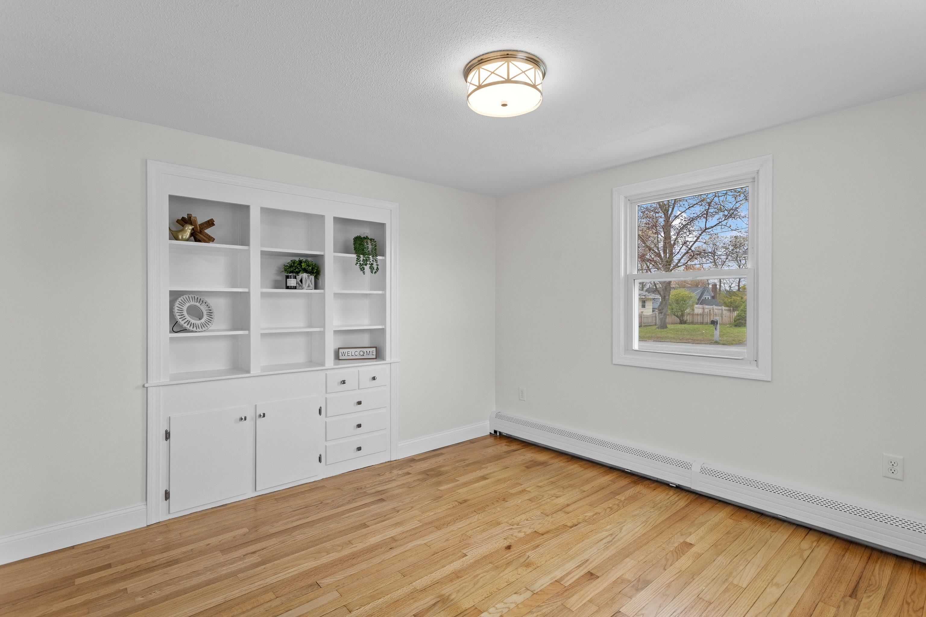 12 Hemlock Street Hudson, NH 03051 - Photo 24 of 48