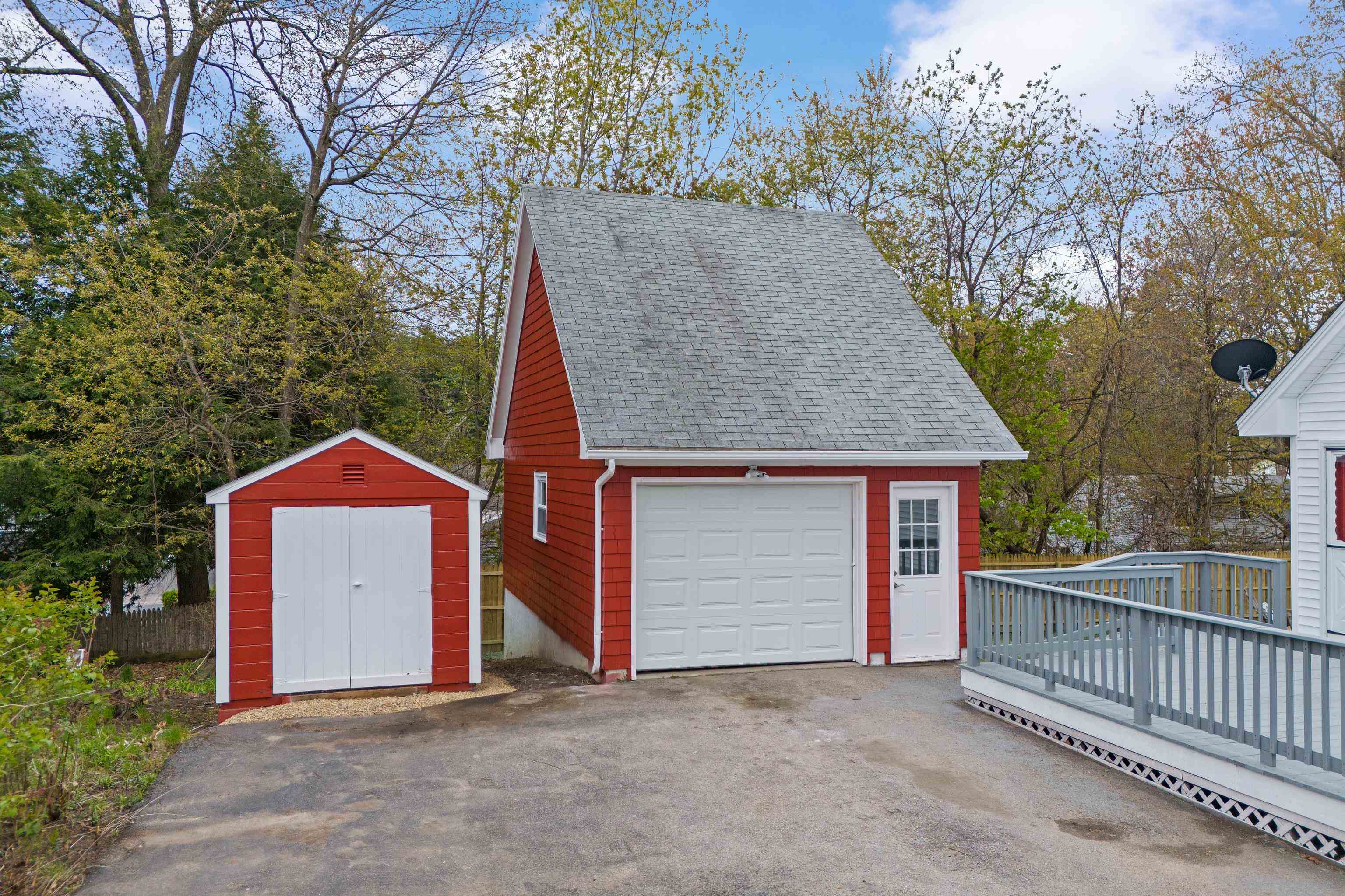 12 Hemlock Street Hudson, NH 03051 - Photo 8 of 48
