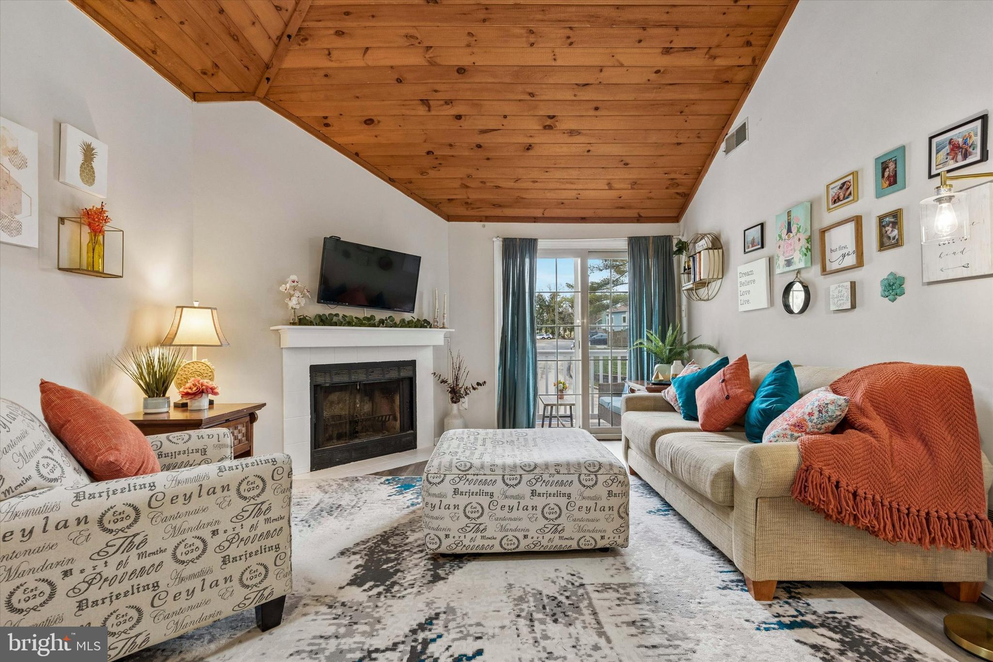 26 Brookside Court, Unit 26 Horsham, PA 19044 - Photo 9 of 39