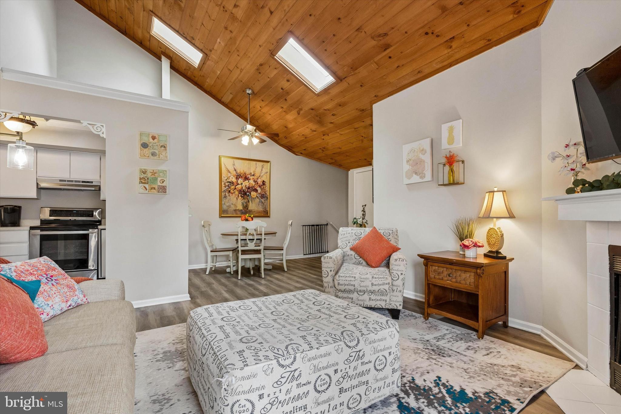 26 Brookside Court, Unit 26 Horsham, PA 19044 - Photo 10 of 39