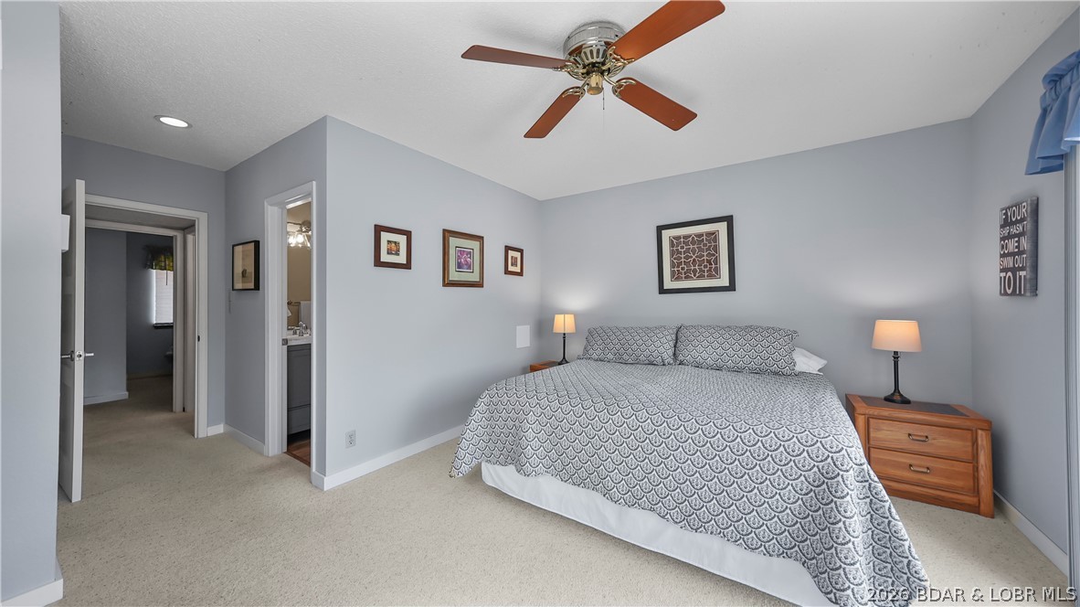 611 Lazy Days Road, Unit B11 Osage Beach, MO 65065 - Photo 20 of 40 Spacious Master