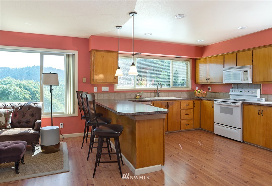 2892 Harris Street Road Kelso, WA 98626 - Photo 5 of 25