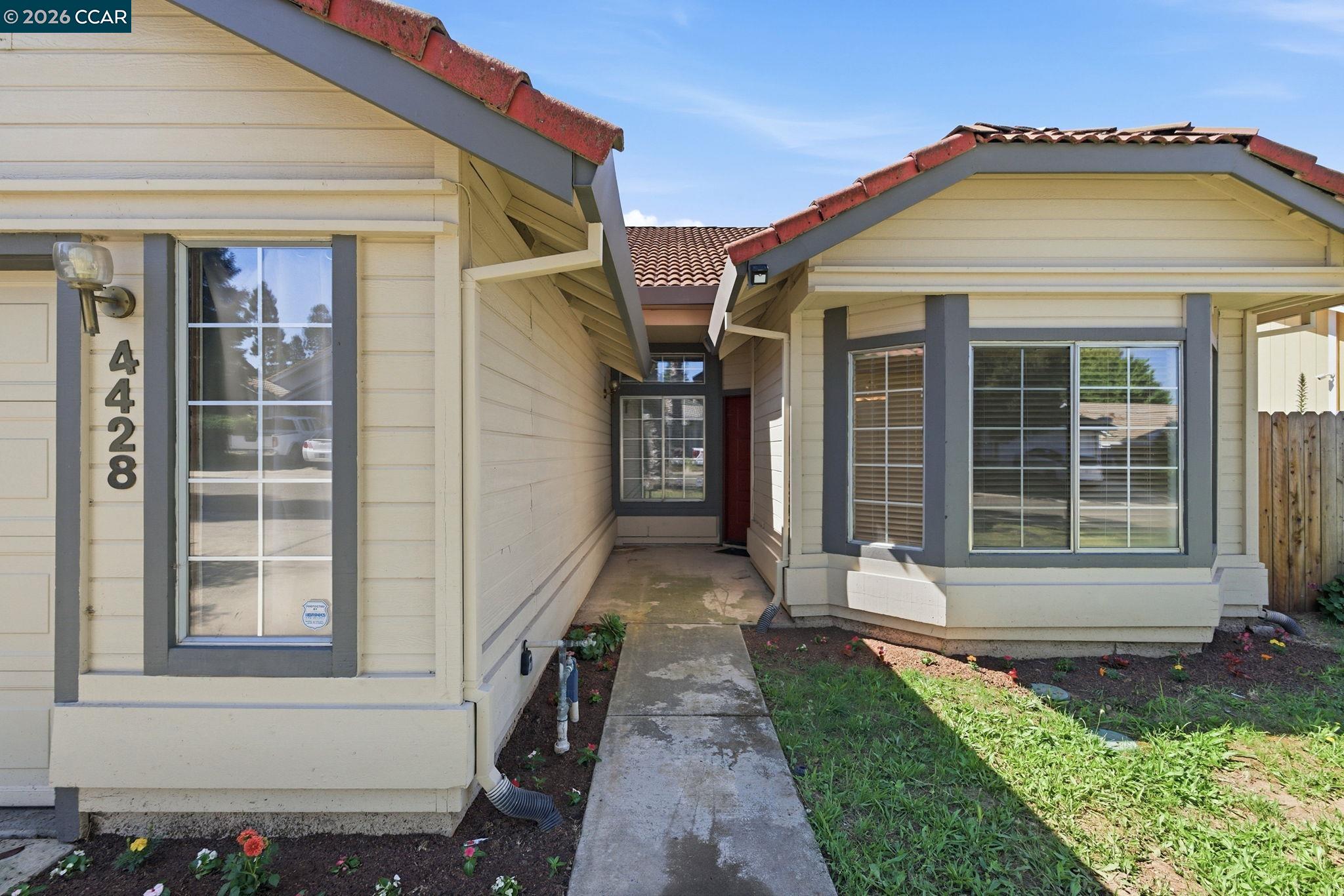 4428 Bacall Court Antelope, CA 95843 - Photo 4 of 27