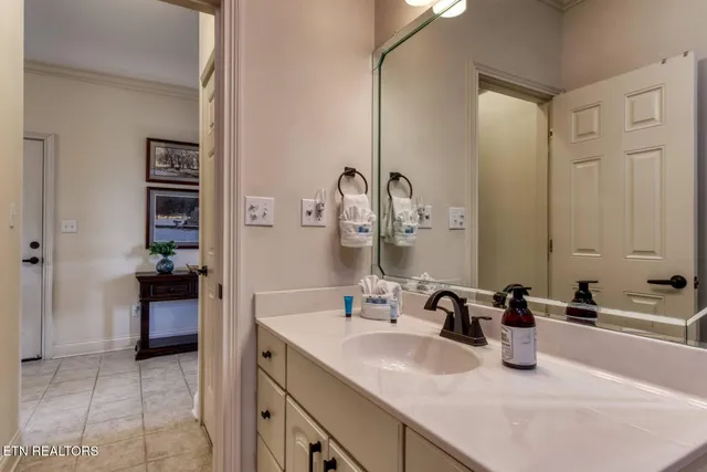 $689,000 | 446 Maggie Mack Lane, Sevierville, TN 37862