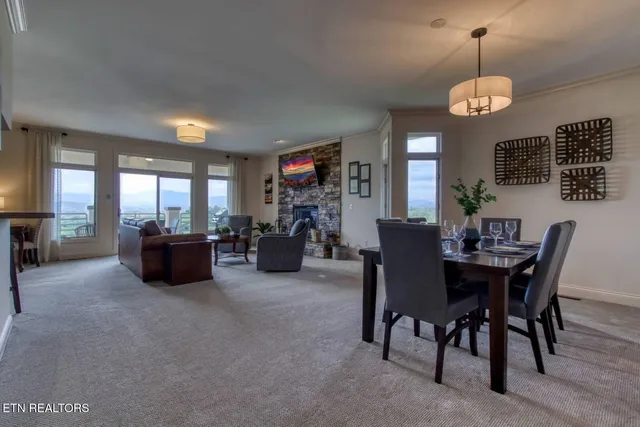 $689,000 | 446 Maggie Mack Lane, Sevierville, TN 37862