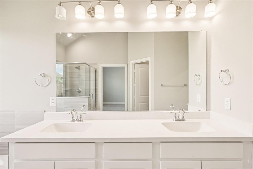 1709 Everitt Trail Fort Worth, TX 76052 - Photo 34 of 40