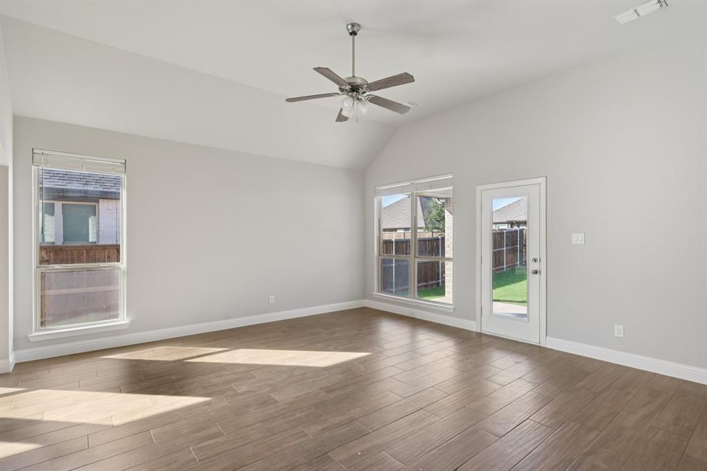 1709 Everitt Trail Fort Worth, TX 76052 - Photo 7 of 40