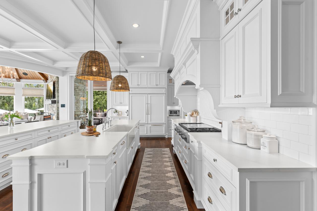372 Ferndale Road South Wayzata, MN 55391 - Photo 11 of 81 Gallery Image 11