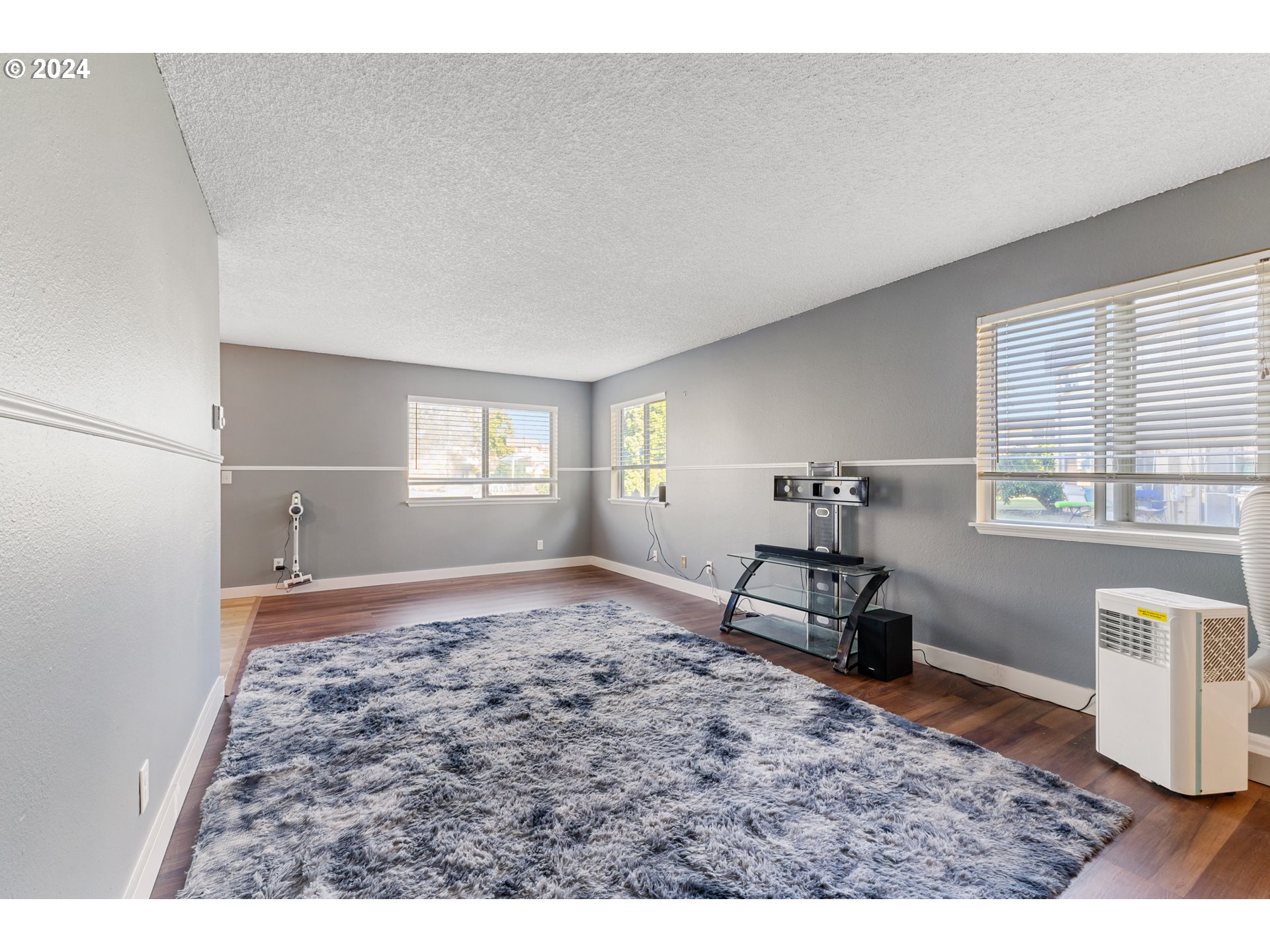 2727 Gateway Street, Unit 9 Springfield, OR 97477 - Photo 5 of 11 Gallery Image 5