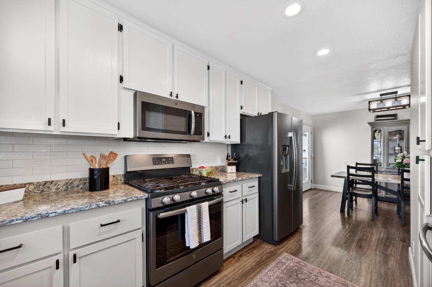 2320 Pintail Lane Placerville, CA 95667 - Photo 14 of 44