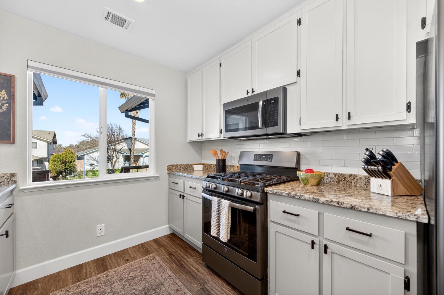 2320 Pintail Lane Placerville, CA 95667 - Photo 15 of 44