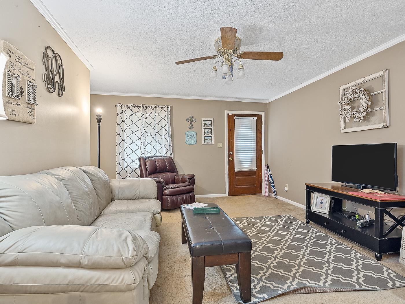 1038 State Rd S-42-90 Pauline, SC 29374 - Photo 6 of 26