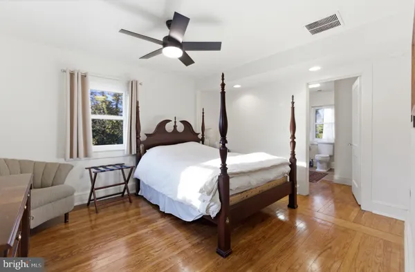 $2,995 | 4300 Howard Road, Beltsville, MD 20705