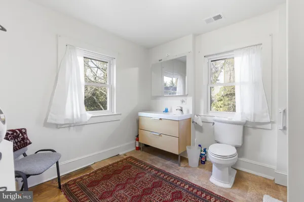 $2,995 | 4300 Howard Road, Beltsville, MD 20705