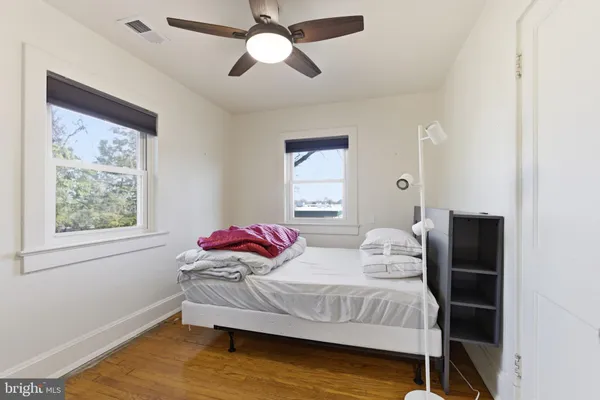 $2,995 | 4300 Howard Road, Beltsville, MD 20705