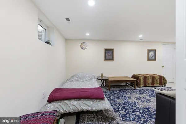 $2,995 | 4300 Howard Road, Beltsville, MD 20705